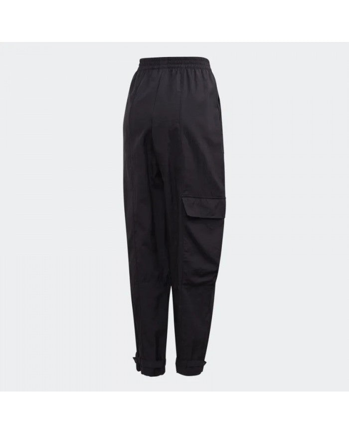 TRACKPANTS